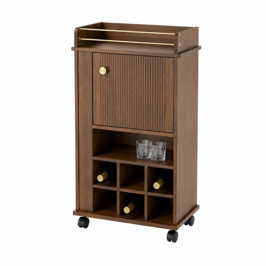 Carrello bar portabottiglie 60 x 40 x 100 cm in MDF effetto noce con anta scanalata ripiani vano bottiglie e ruote